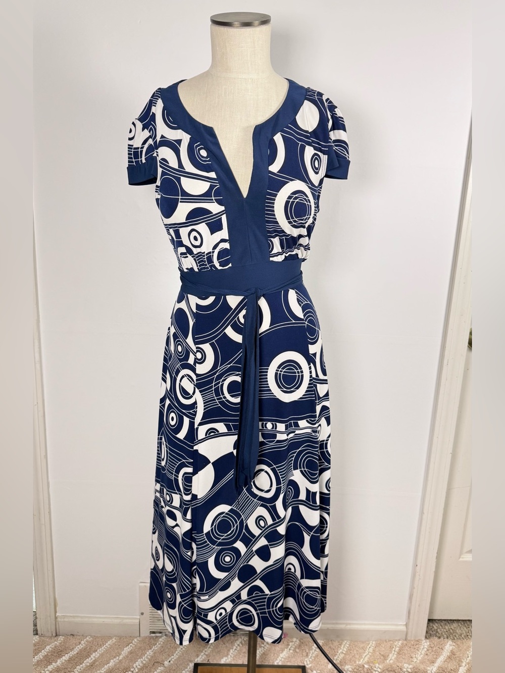 KUPCAKE Navy White A-Line Midi V-Neck Dress With Waist Tie Sz S